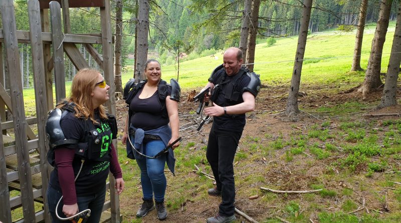 Laser Shooter - Outdoor Gaming